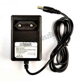 UOVision AC adapter vadkamerákhoz